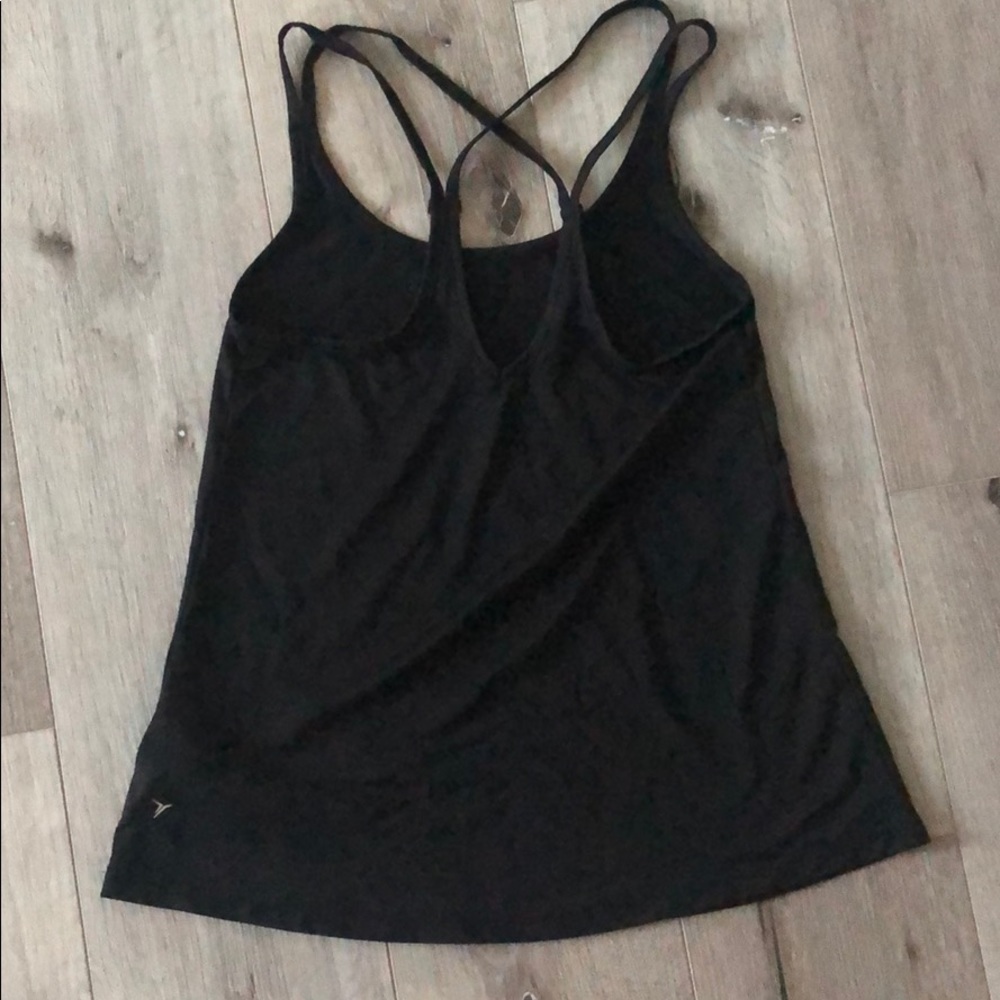Workout top - Picture 2 of 2